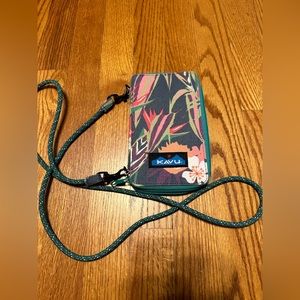 Kavu Go-time crossbody wallet